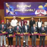 पंजाब के खिलाड़ियों ने दुनिया भर में तिरंगे का मान बढ़ाया, मुख्यमंत्री भगवंत सिंह मान द्वारा पुरस्कार और इनामी राशि से खिलाड़ियों का सम्मान